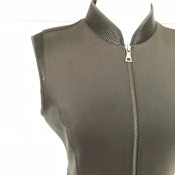 Elie Tahari cap sleeve dress - Picture 2 of 7